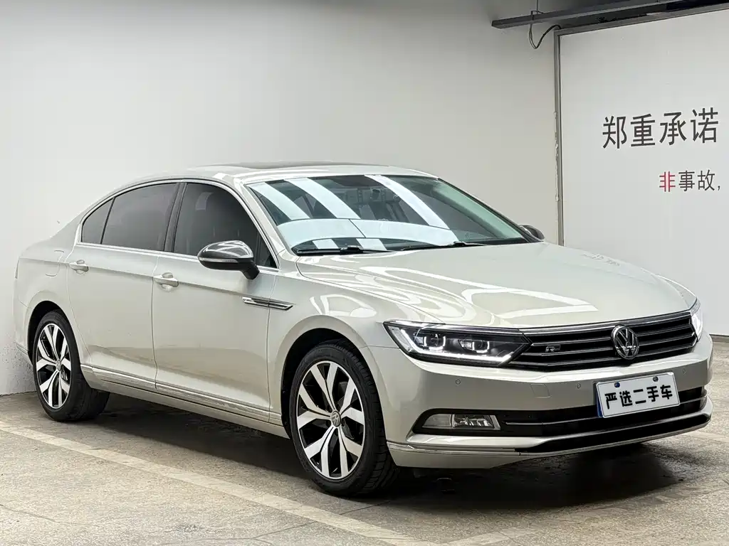 Volkswagen Magotan 2017 330TSI DSG Lead