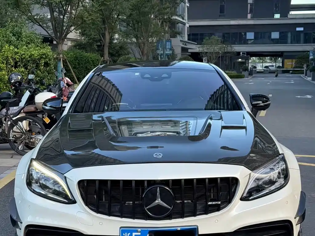 MERCEDES-BENZ C CLASS AMG