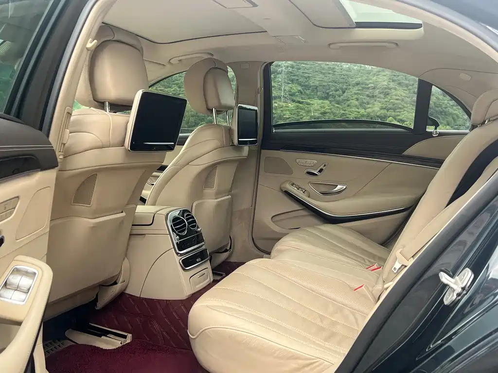 Mercedes-Benz S-Class — миниатюра 11
