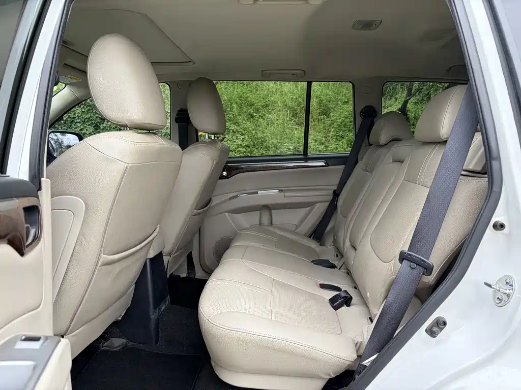 Mitsubishi Pajero Sport — миниатюра 5