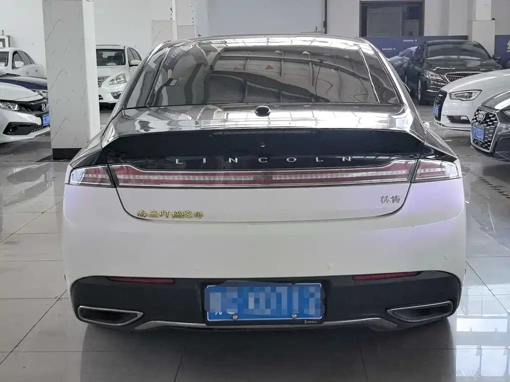 LINCOLN MKZ