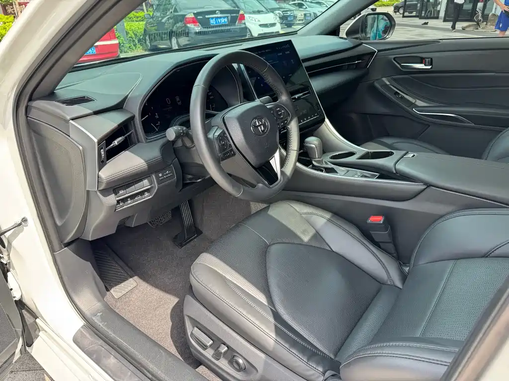 Toyota Avalon — миниатюра 19