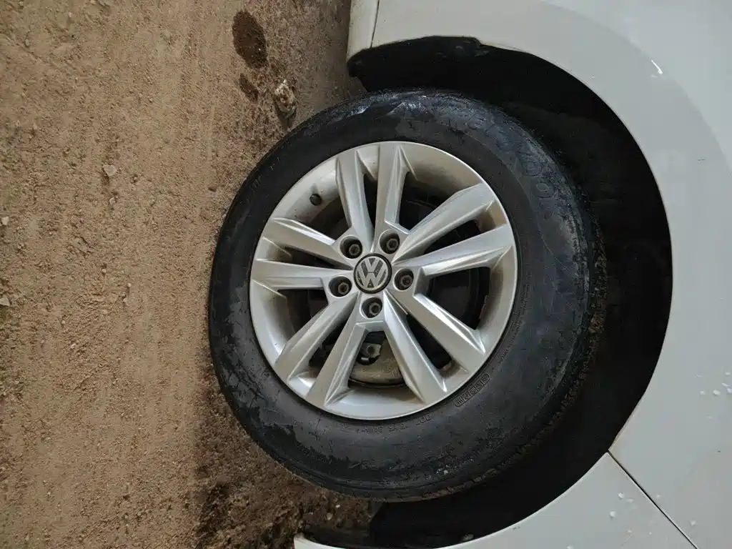 Skoda Rapid — миниатюра 24