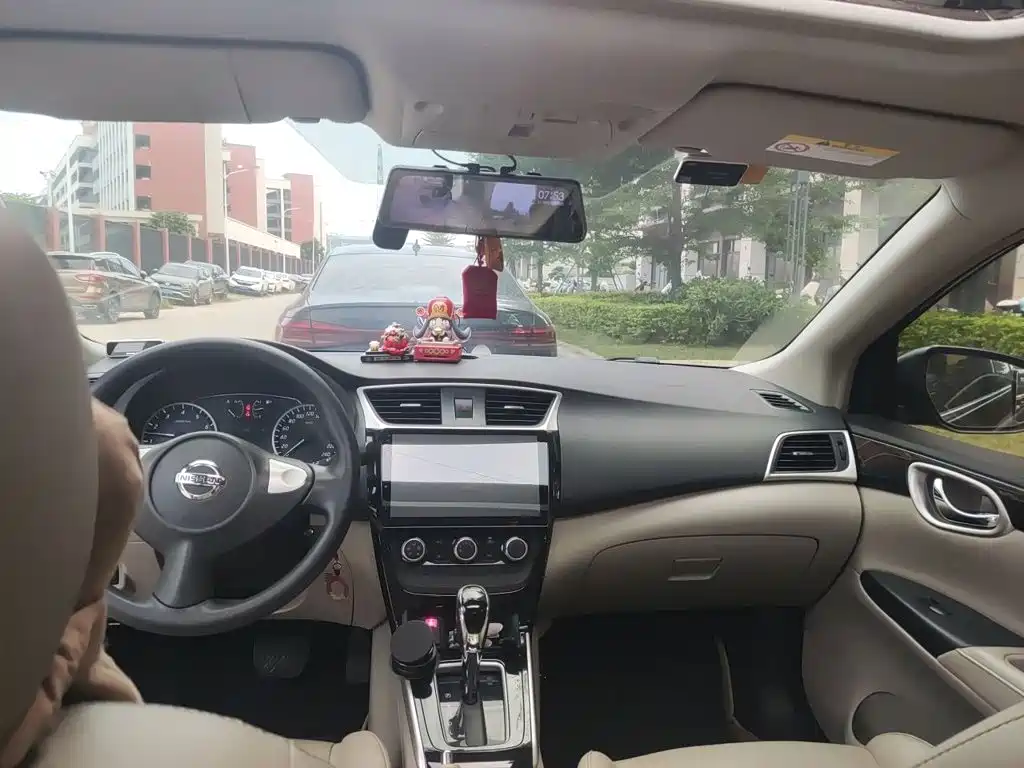 Nissan Sylphy — миниатюра 14