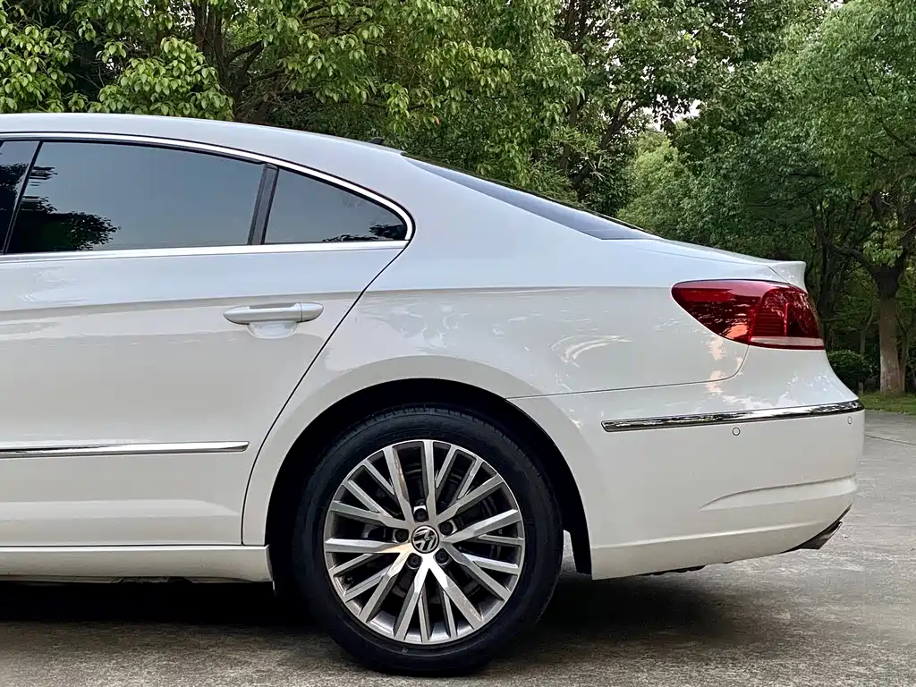 Volkswagen CC — миниатюра 21