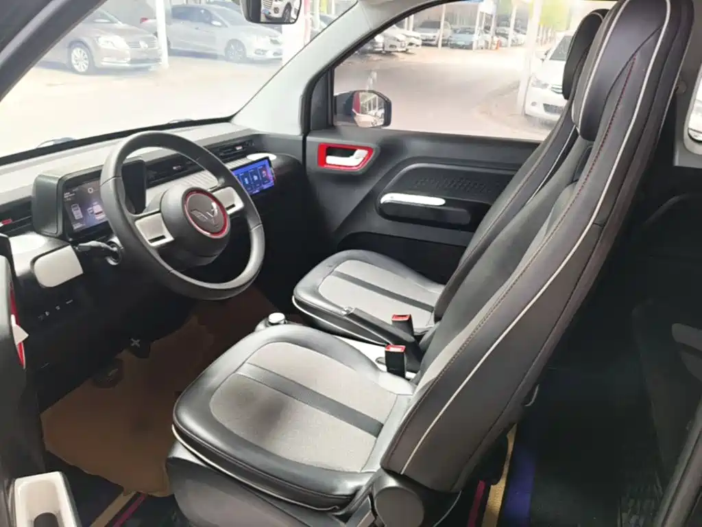 Wuling MINIEV — миниатюра 15