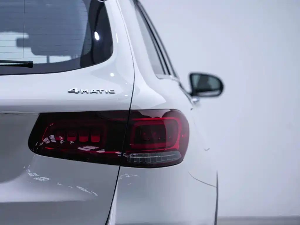 Mercedes-Benz GLC — миниатюра 21
