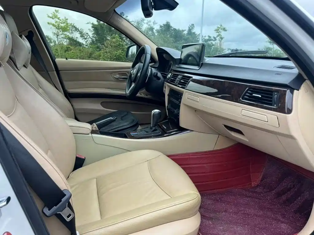 BMW 3 Series — миниатюра 6