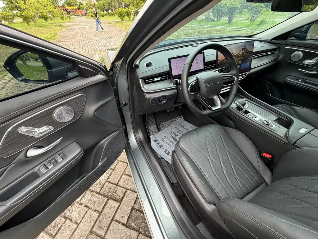 Chery 8 PRO 2025 1.6T DCT Comfort