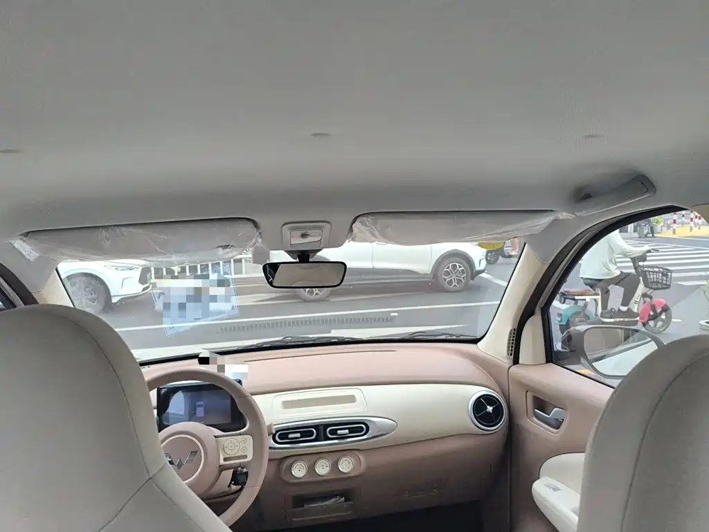 Wuling MINIEV — миниатюра 21