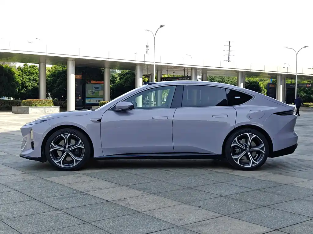 NIO ET5 2025 100kWh