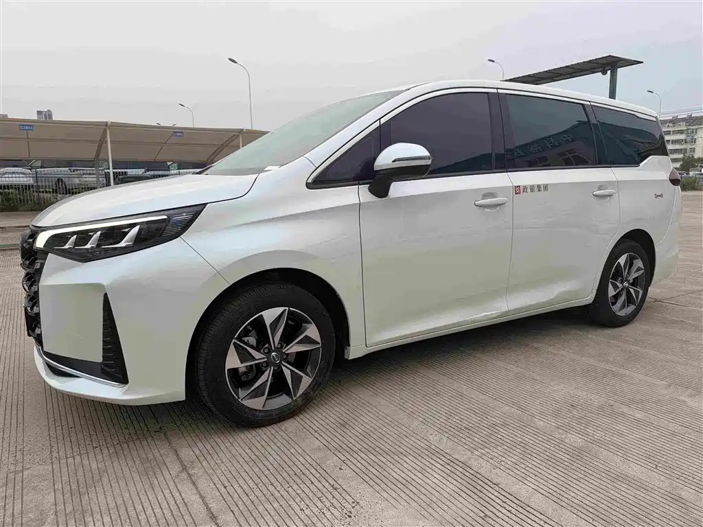 Купить GAC Motor Trumpchi M6