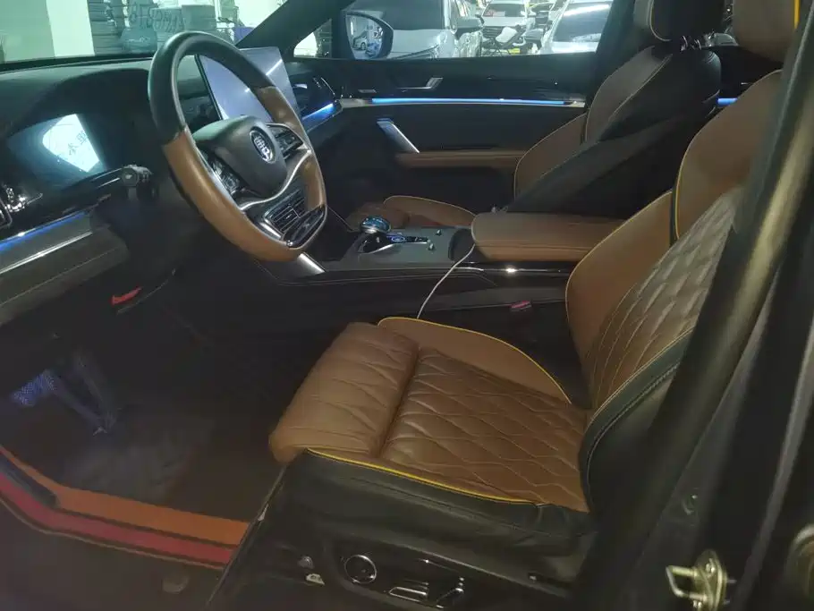 BYD Tang New Energy — миниатюра 9