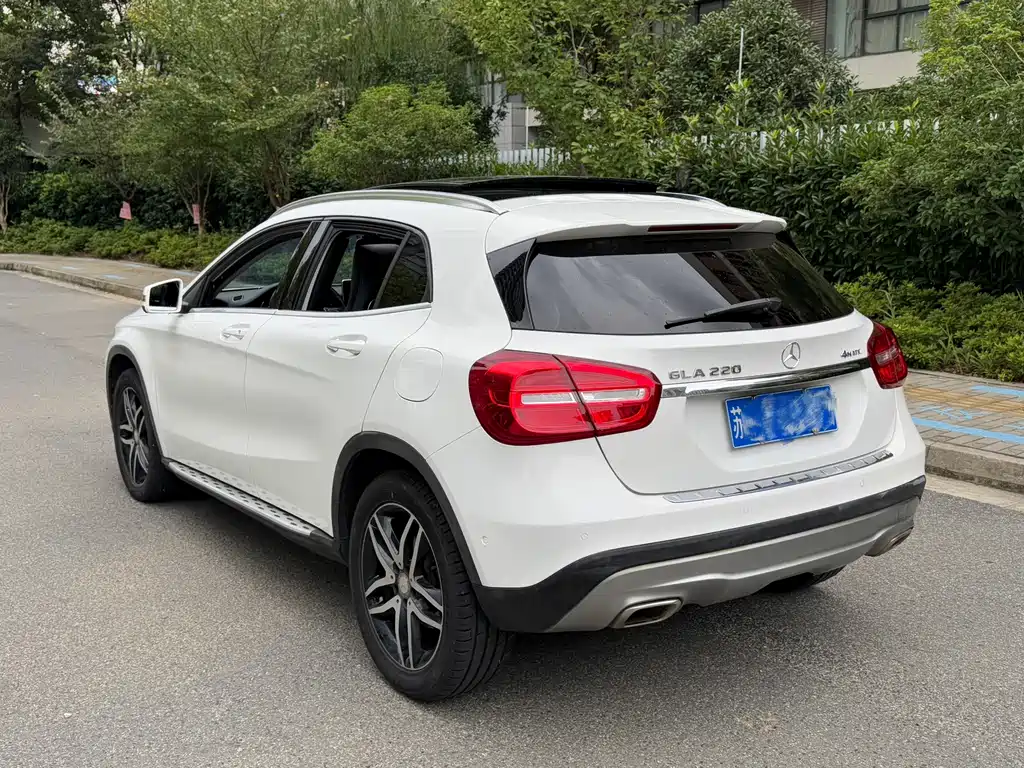Mercedes-Benz GLA — миниатюра 4