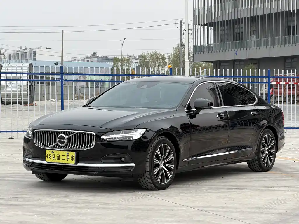 Volvo S90 2021