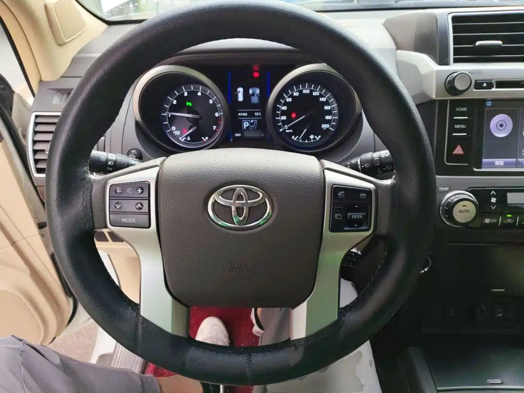 Toyota Land Cruiser Prado 2016 3.5L AT TX-L