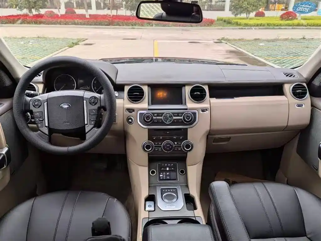 Land Rover Discovery 2015 3.0 SDV6 HSE