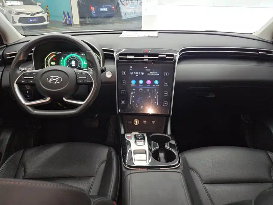 Hyundai Tucson — миниатюра 12