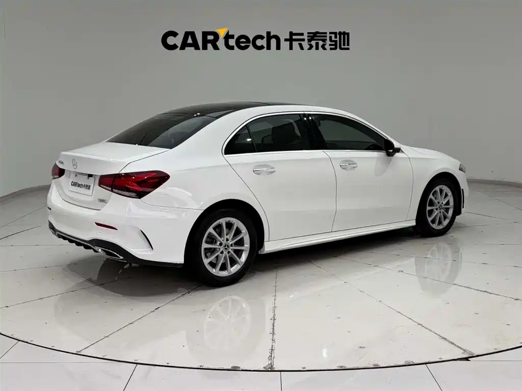 MERCEDES-BENZ A CLASS