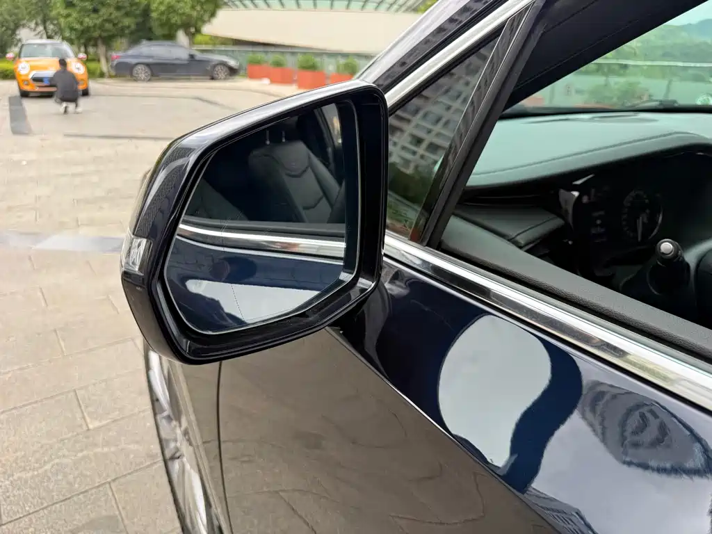 Cadillac XT6 — миниатюра 16
