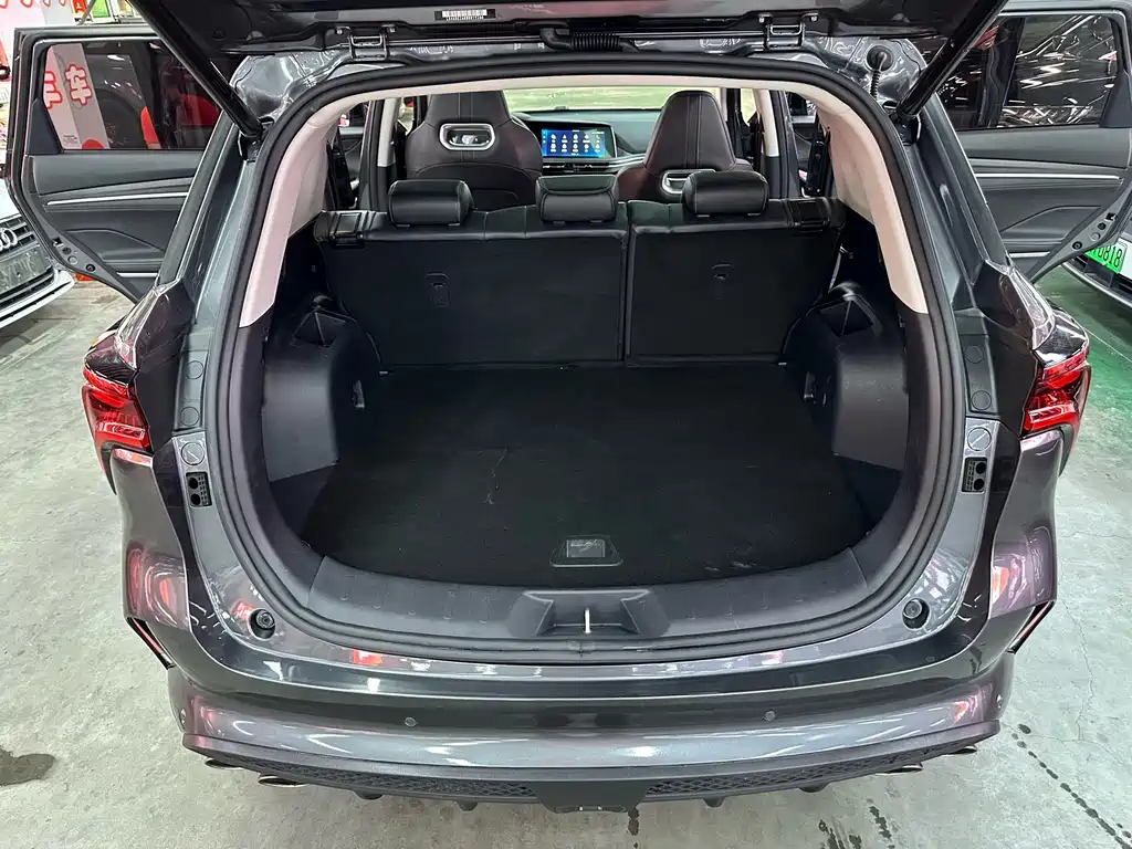 Changan Changan CS75PLUS — миниатюра 16