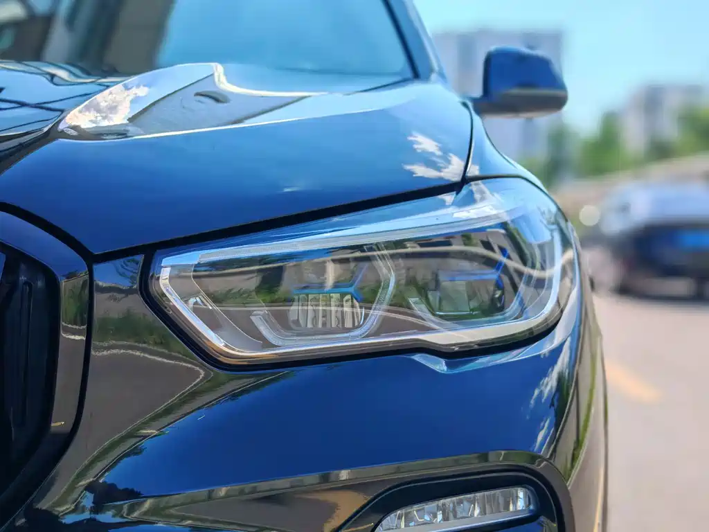 BMW X5 (Import) — миниатюра 9