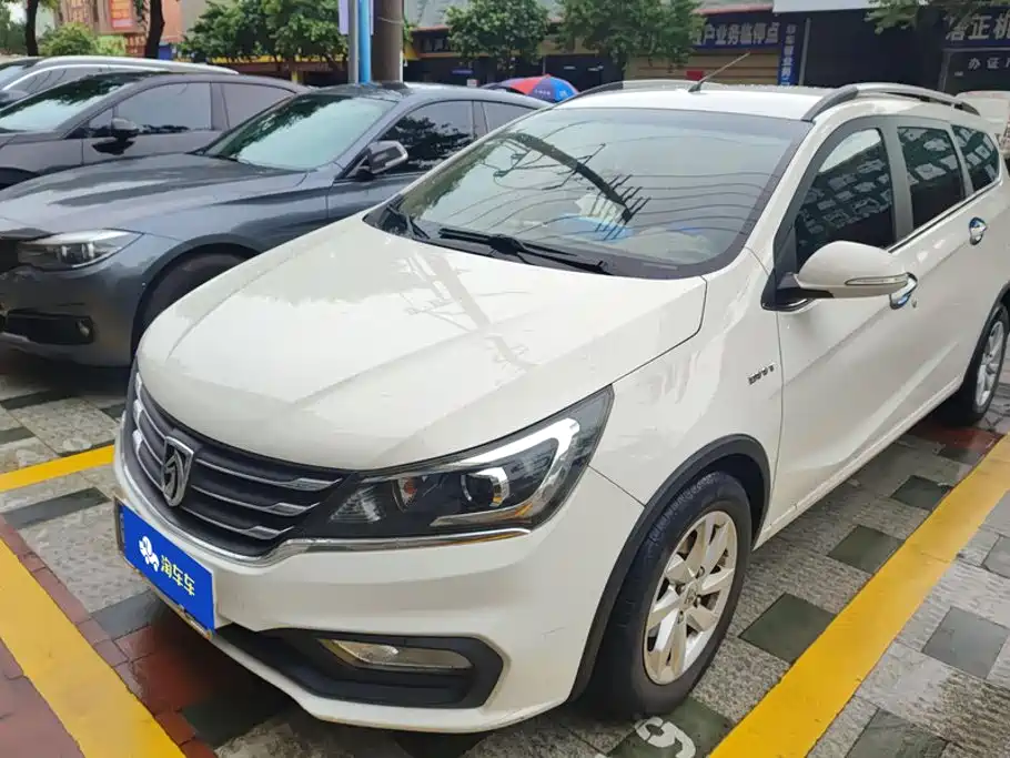 Baojun 310W