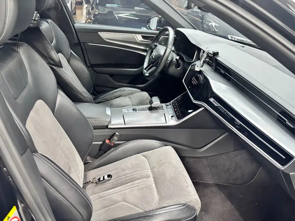 Audi A6L 2023 45 TFSI