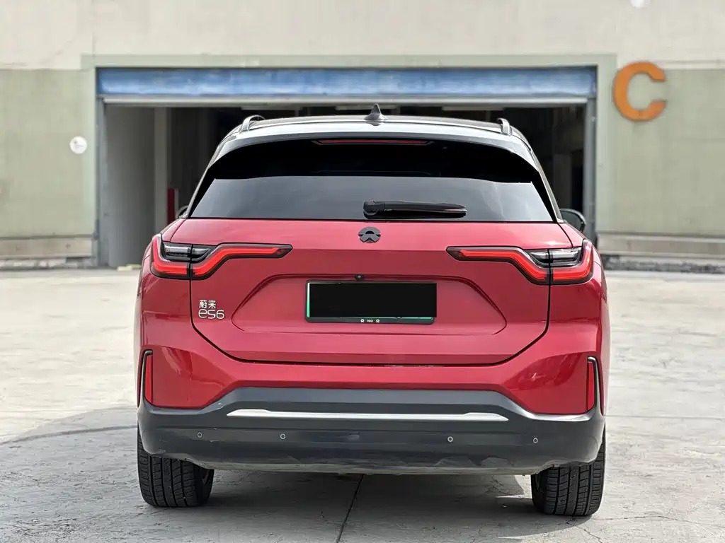 NIO ES6 — миниатюра 8