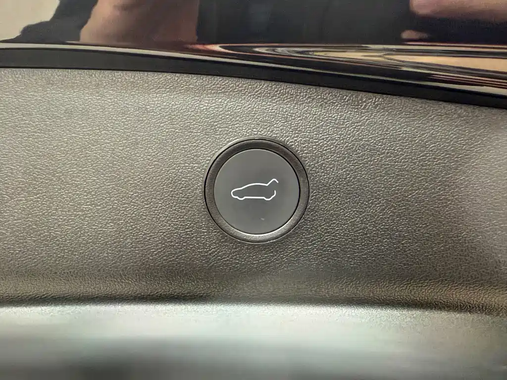 Tesla Model 3 — фотографии объявления, Фото 17