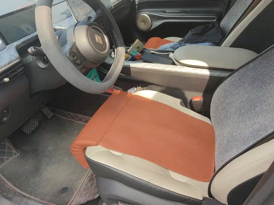 Baojun Yunduo — миниатюра 9