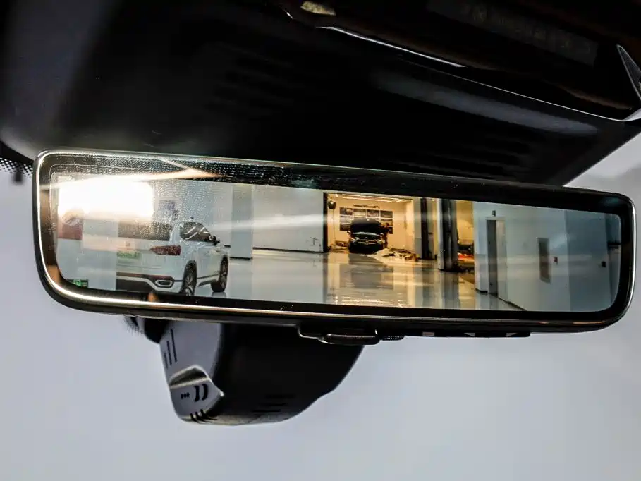 Land Rover Range Rover — миниатюра 23