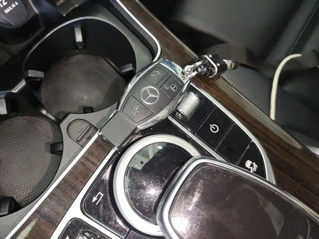 Mercedes-Benz GLC — миниатюра 9
