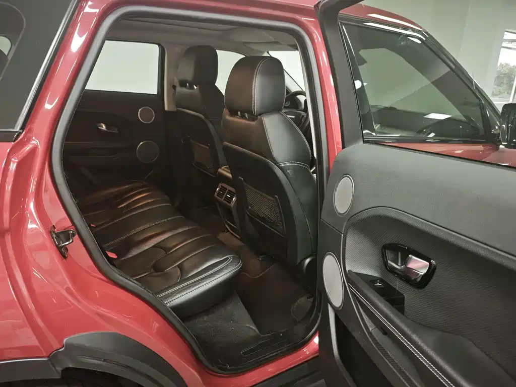 Land Rover Evoque (Import) — миниатюра 14