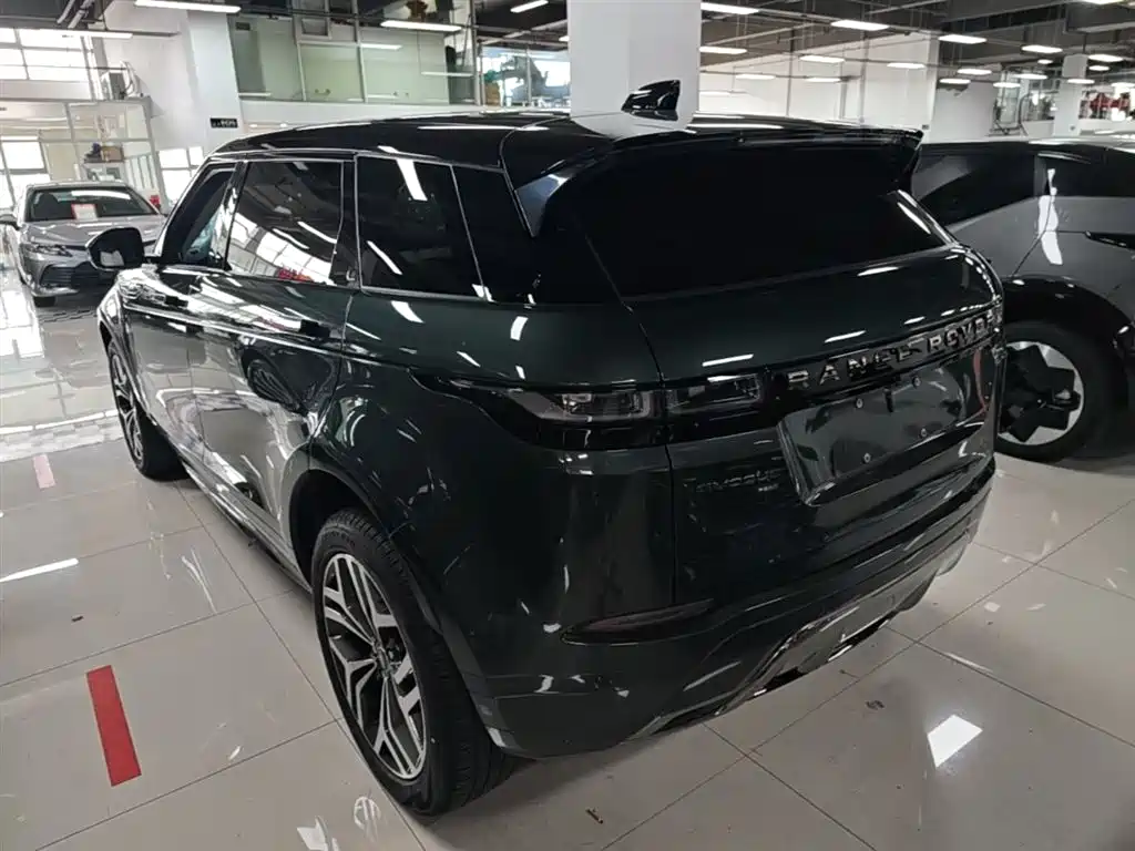 Land Rover Evoque 2022