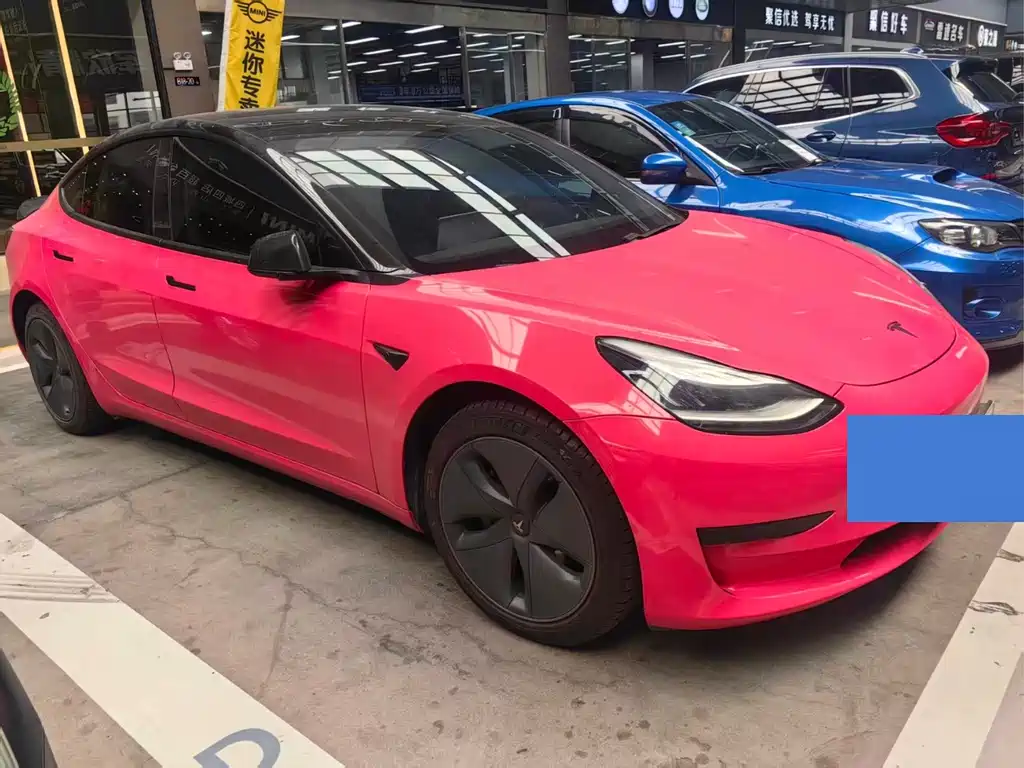Tesla Model 3 — миниатюра 2