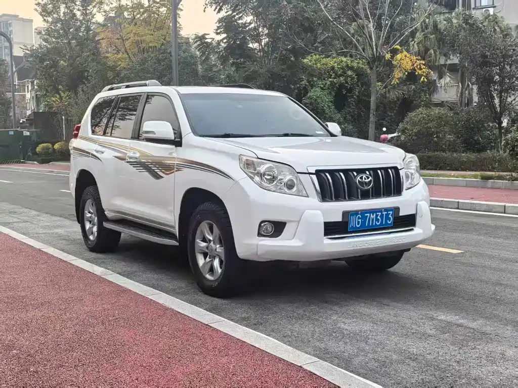 Toyota Land Cruiser Prado 2010 4.0L AT TX