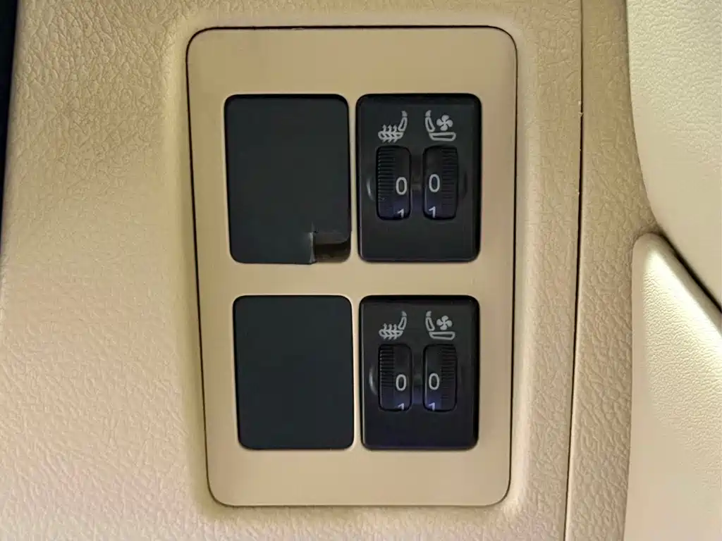 Toyota Land Cruiser 2016 4.0L AT