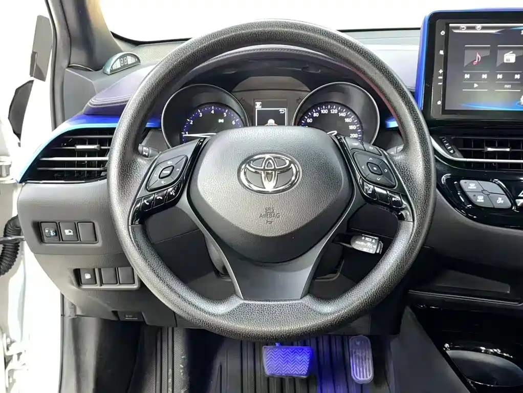 Toyota C-HR — миниатюра 9