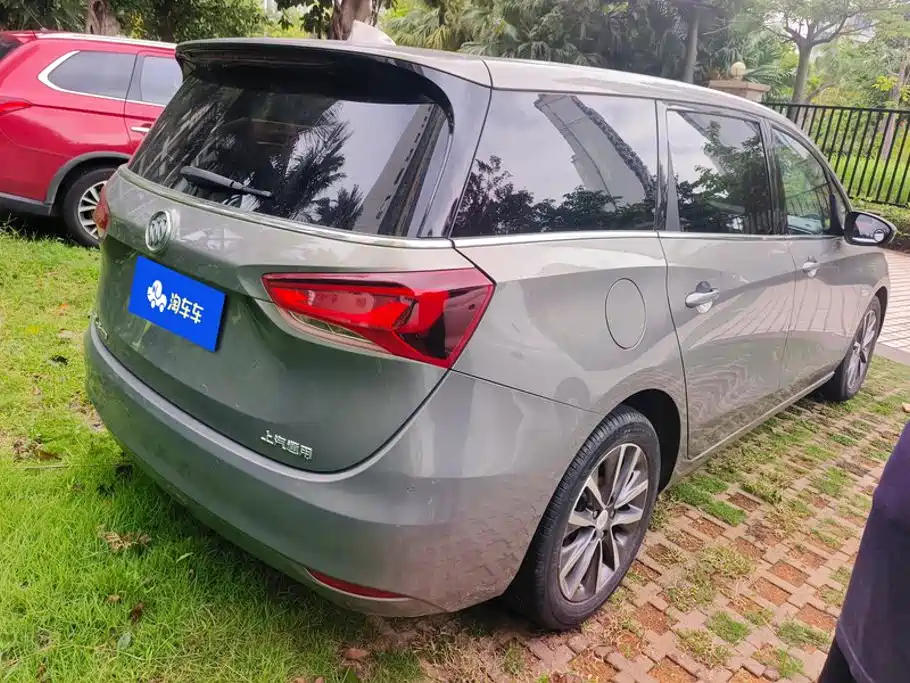 Buick GL6 — миниатюра 3