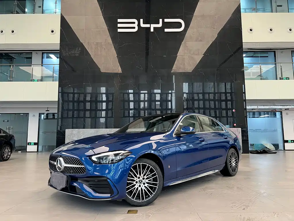 Mercedes-Benz C-Class 2022