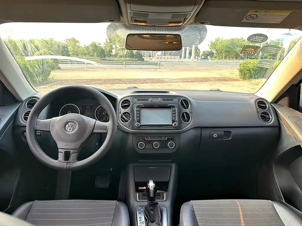 Volkswagen Tiguan — миниатюра 9