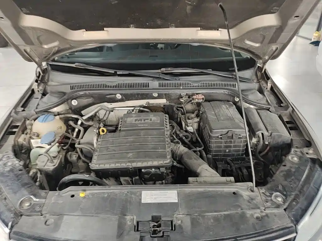 Volkswagen Sagitar — миниатюра 20