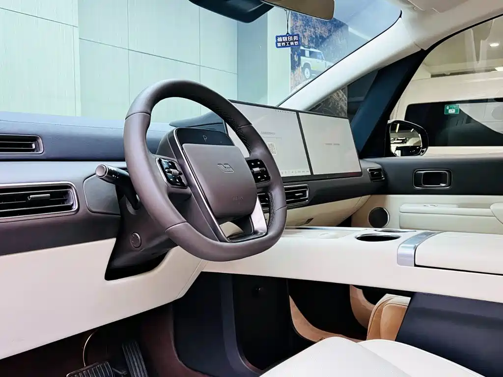 Li Auto Li MEGA — миниатюра 7