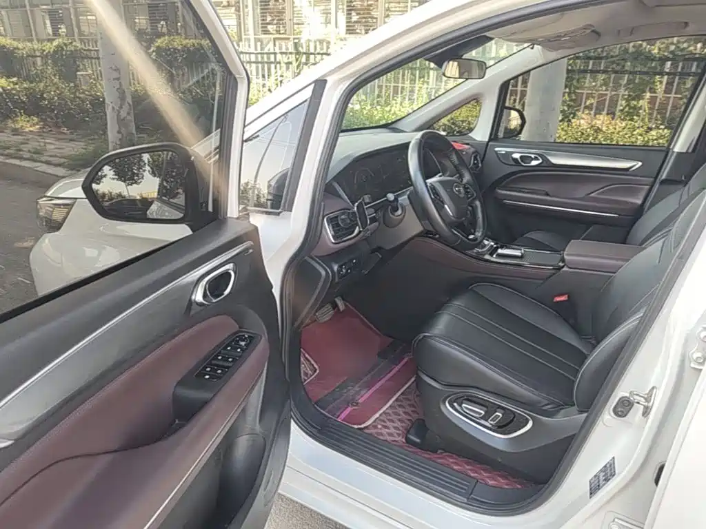 GAC Motor Trumpchi M6 — миниатюра 16