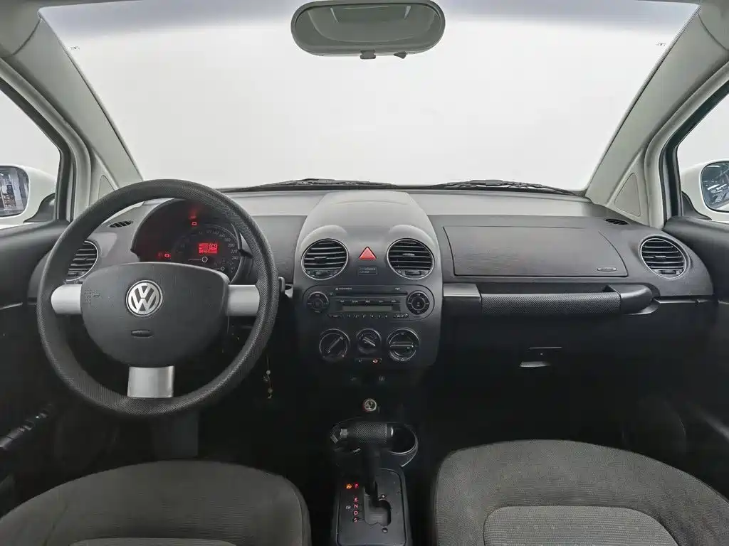 Volkswagen Beetle — миниатюра 5