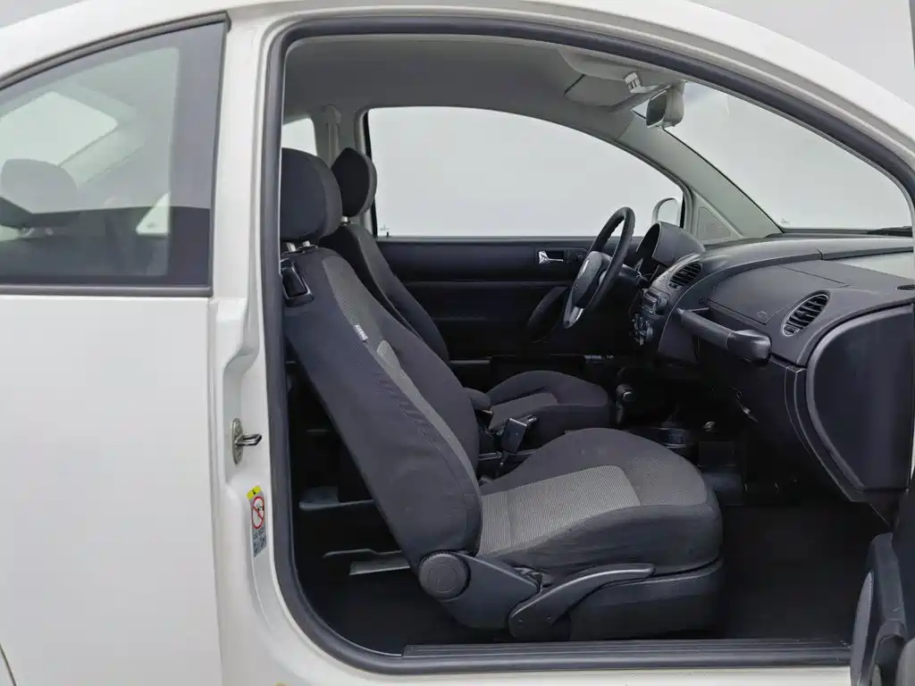 Volkswagen Beetle — миниатюра 23