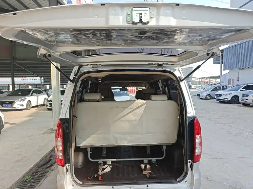 Wuling Hongguang V — миниатюра 19