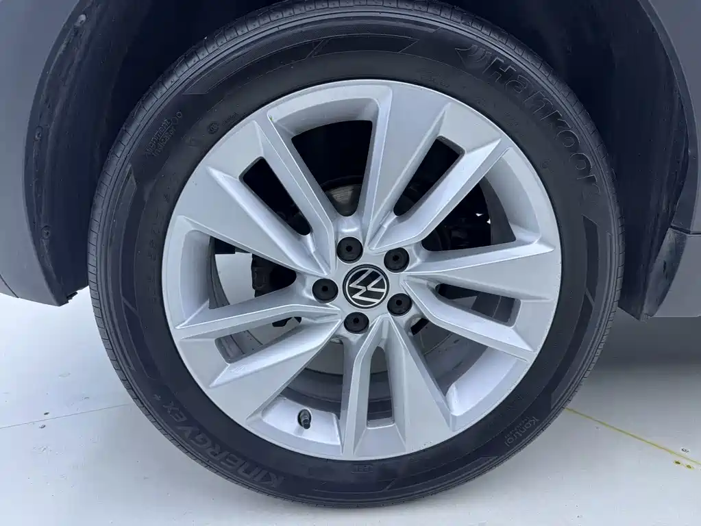 Volkswagen T-Cross — миниатюра 21