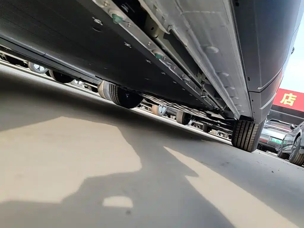 BYD Yuan UP — миниатюра 21